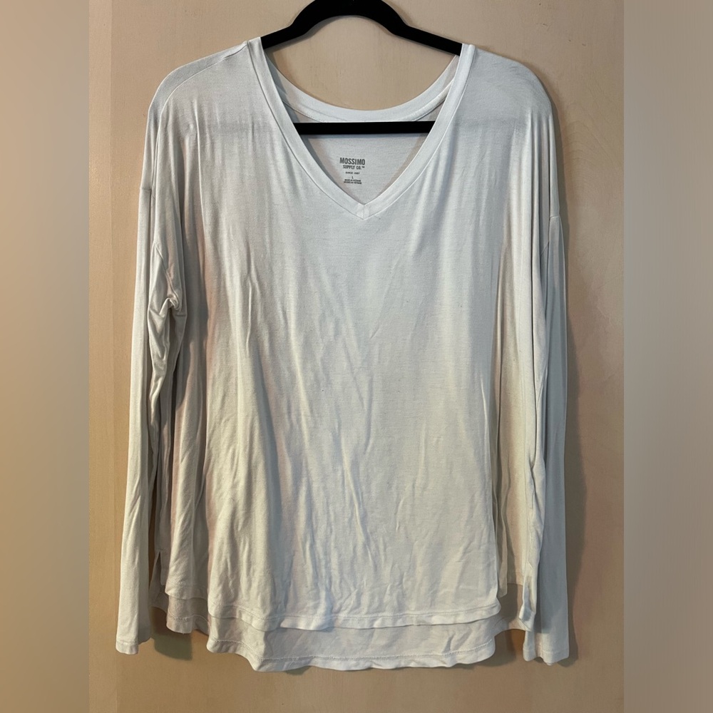 CASUAL WHITE LONG SLEEVE T-SHIRT
